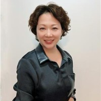 Elaine Zhou