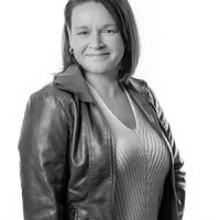 Agent STEPHANIE EVASON