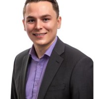 CHARLIE BAUER
