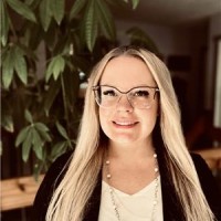 Agent Anna Kuehl
