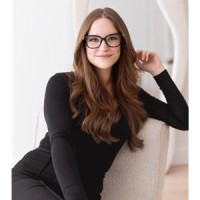 LIA VANHEMERT