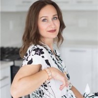 Agent IRINA MORGENSTERN