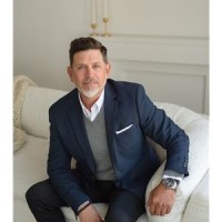 Agent Michael Giles