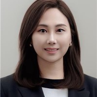 Jiny Lee