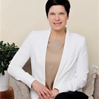 Lisa Theriault