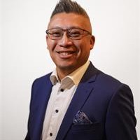 Daniel Low