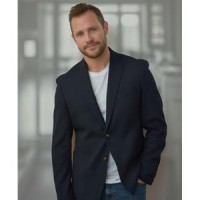 Agent Chris Hayden