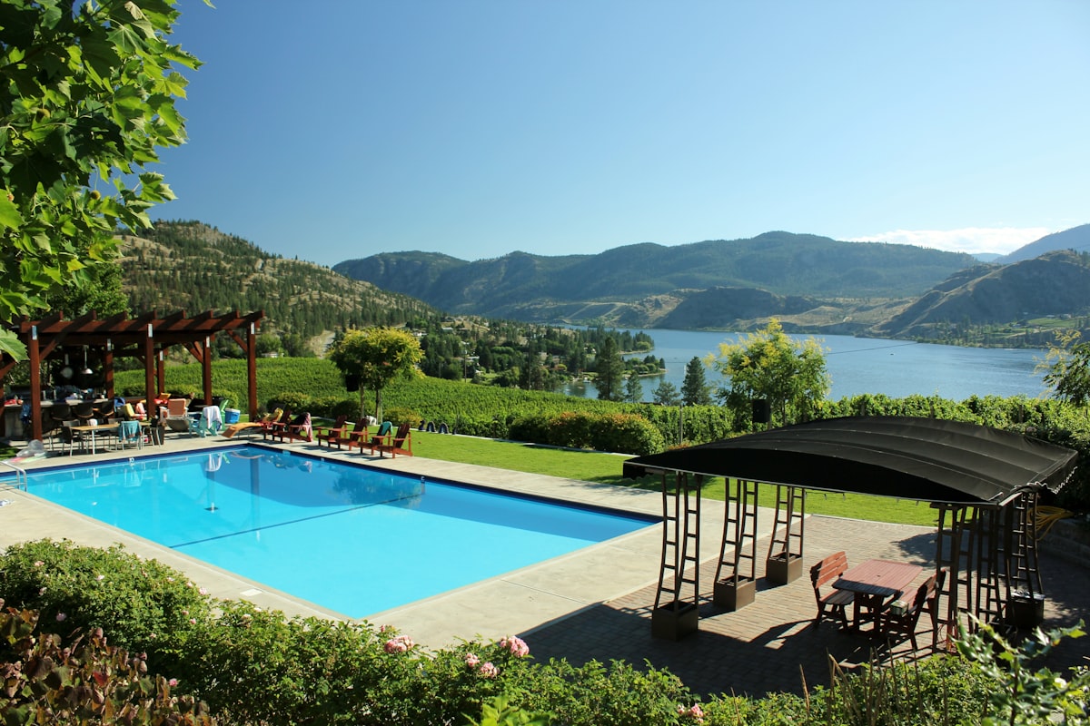 Luxury lakefront property on Okanagan Lake near Vernon