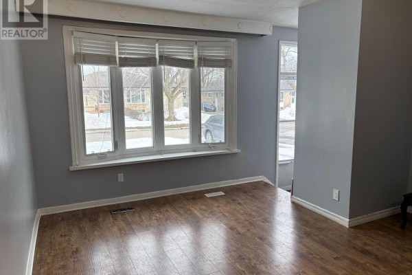 ( Main Floor ) - 145 Tulloch Drive, Ajax, ON, photo 3