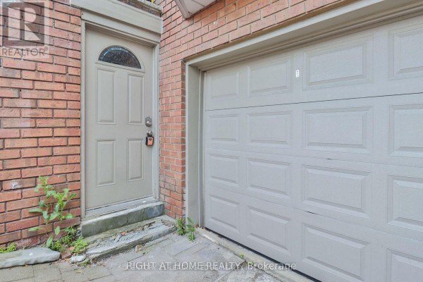 Kitchen - (bsmt) - 143 Gamble Avenue, Toronto, ON M4J2P2 Photo 2