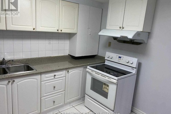 (bsmt) - 18 Big Red Avenue, Toronto, ON, photo 2