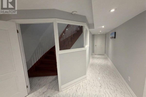 (bsmt) - 63a Roosevelt Drive, Richmond Hill, ON, photo 2