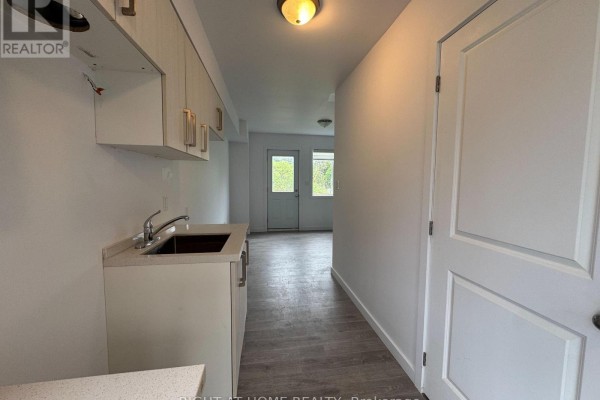 (lower) - 99 Highriver Trail, Welland, ON, photo 3