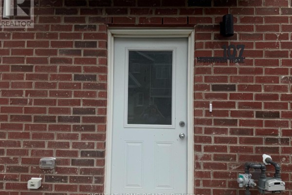 (main) - 107 Highriver Trail, Welland, ON, photo 2