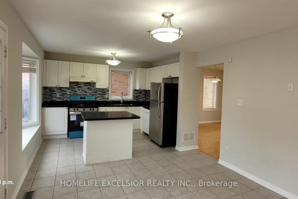 Eating area - (main) - 31 Baintree Street, Markham, ON L6E1G5 Photo 4