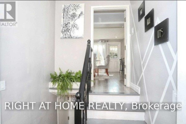 Dining room - (main) - 9 Aveline Crescent, Toronto, ON M1H2P4 Photo 2