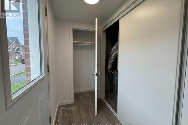 (main) - 99 Highriver Trail, Welland, ON, photo 3
