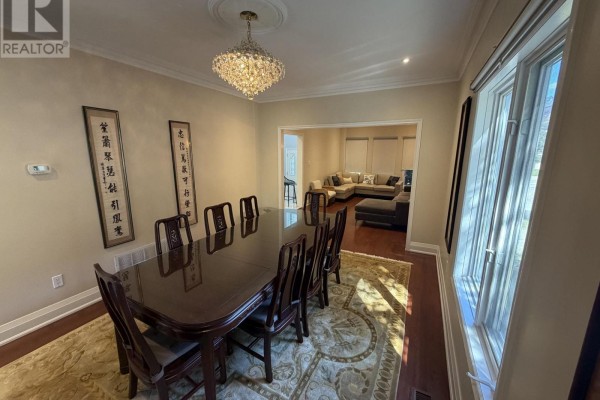Family room - (upper) - 63a Roosevelt Drive, Richmond Hill, ON L4C6V2 Photo 5