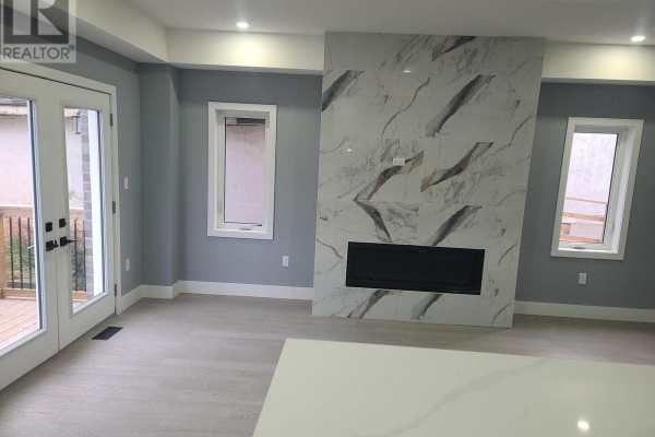 (upper) - 84 Beland Avenue, Hamilton, ON, photo 2