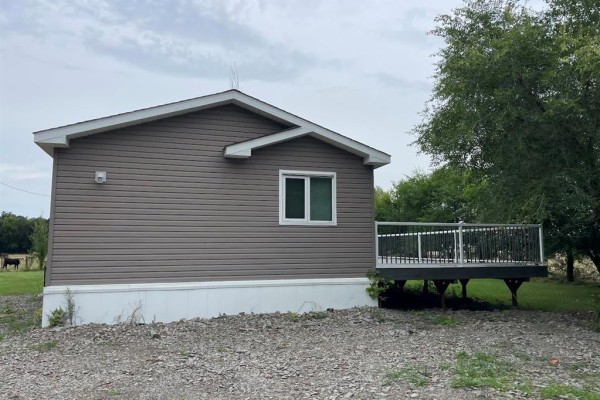 Kitchen - 79086 Highway 5 South Road, Neepawa, MB R0J1H0 Photo 2