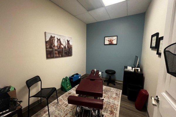 , Red Deer, AB T4N3Z5 Photo 4