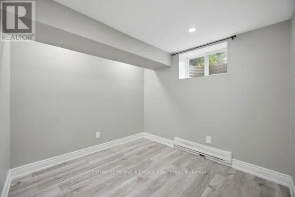 -lower - 249 Burnhamthorpe Road, Toronto, ON M9B1Z6 Photo 5