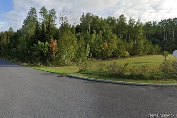 0 Av. Laboissonniere, Edmundston, NB E3V2H8 Photo 4