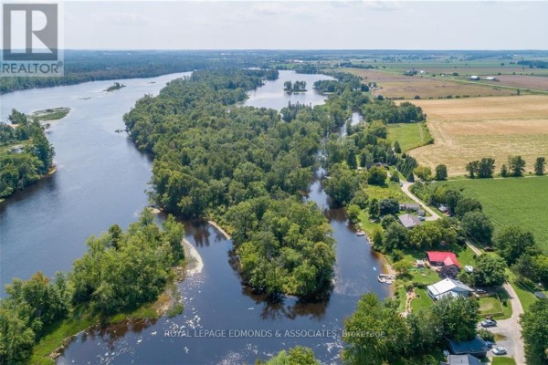 0 Butternut Island, Whitewater Region, ON K0J1C0 Photo 4