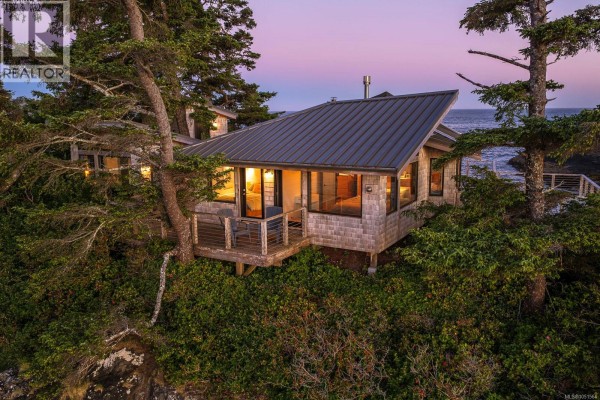 Kitchen - 0 Frank Island, Tofino, BC V0R2Z0 Photo 5