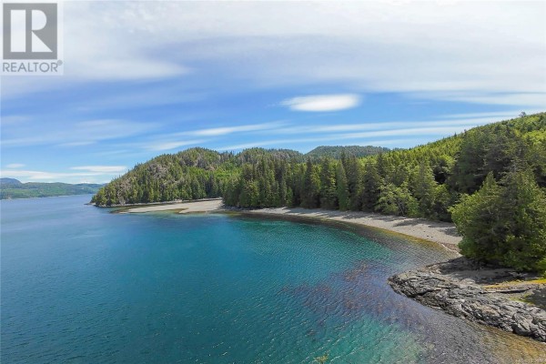 0 Humpback Bay, Sayward, BC V0P1R0 Photo 4