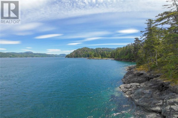 0 Humpback Bay, Sayward, BC V0P1R0 Photo 5