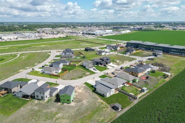 0 Langill Way, Steinbach, MB R5G2Z1 Photo 5