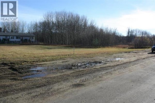 00 99 Street, Lac La Biche, AB, photo 3