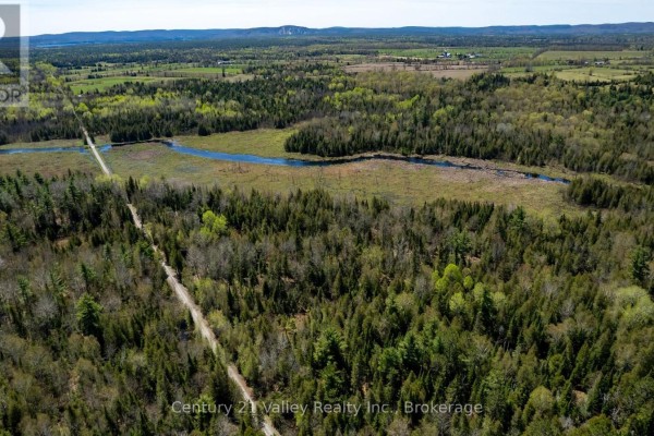 00 Ashdad Rd Road, Greater Madawaska, ON, photo 3