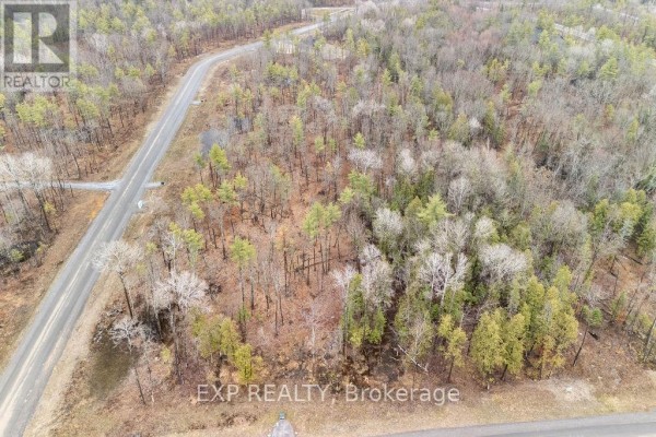 00 Black Spruce Court, Greater Madawaska, ON, photo 2