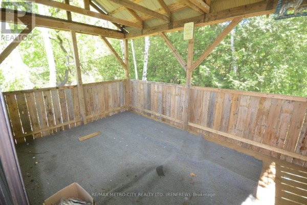 00 Clyde Forks Road, Lanark Highlands, ON K0G1K0 Photo 4