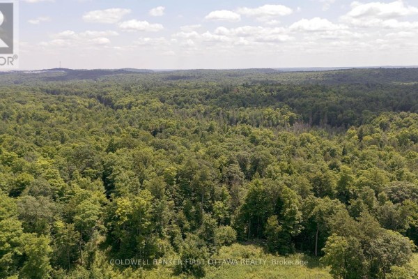 00 511 Highway, Lanark Highlands, ON K0G1K0 Photo 2