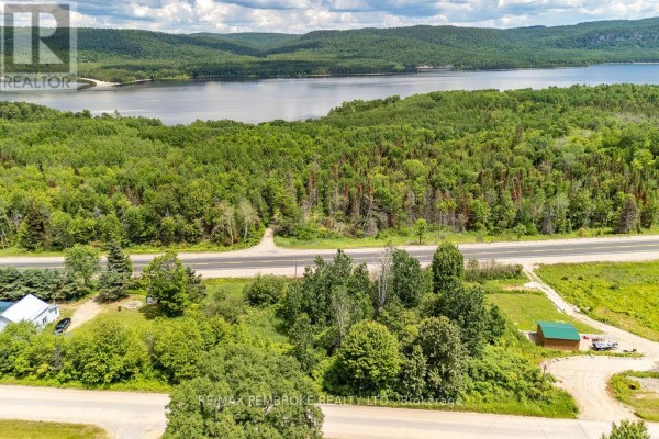 00 Lance Road, Laurentian Hills, ON K0J1P0 Photo 4