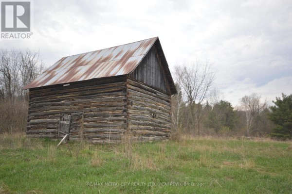 00 Mount St Patrick Road, Greater Madawaska, ON K0J1N0 Photo 5