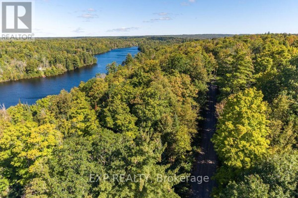 00 Upper Spruce Hedge Road N, Greater Madawaska, ON K0J1G0 Photo 4