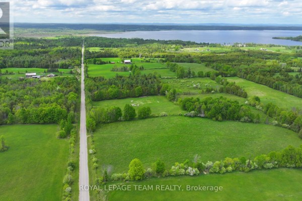000 Germanicus Road, North Algona Wilberforce, ON K0J1T0 Photo 4