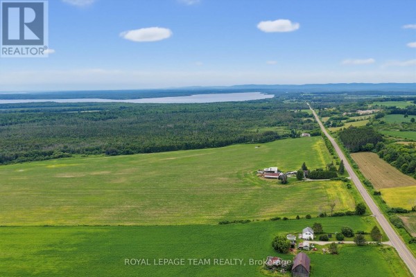000 Lookout Road, Whitewater Region, ON, photo 3