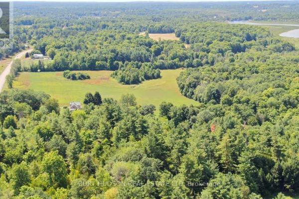 003 Lyndhurst Road, Leeds And The Thousand Islands, ON, photo 2