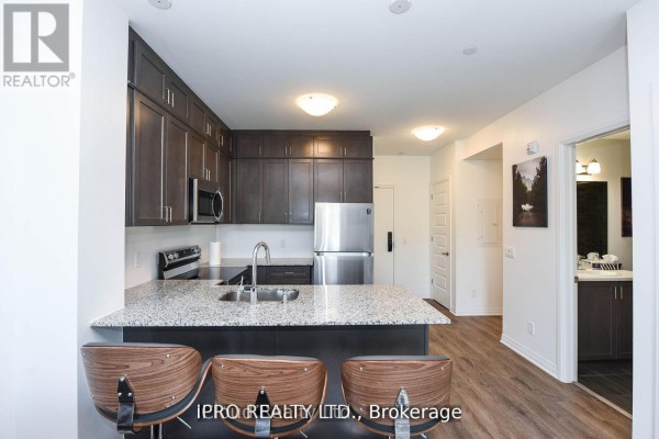 004 - 95 Dundas St W Street, Oakville, ON L6M5N4 Photo 5