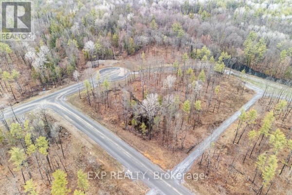 01 Black Spruce Court, Greater Madawaska, ON, photo 2