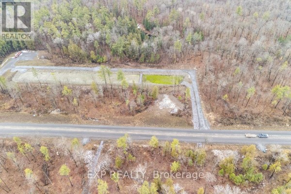 01 Monterey Drive, Greater Madawaska, ON, photo 2