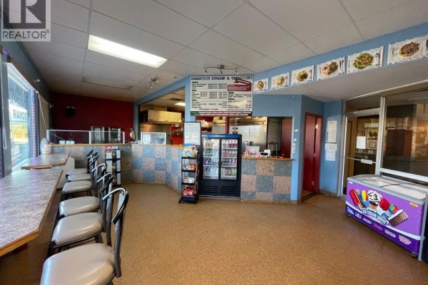 1, 114 Park Street, Hinton, AB T7V2B1 Photo 2