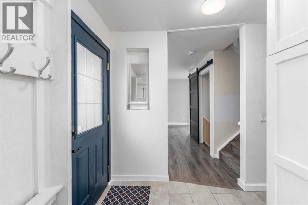1, 12 Silver Creek Boulevard Nw, Airdrie, AB, photo 2