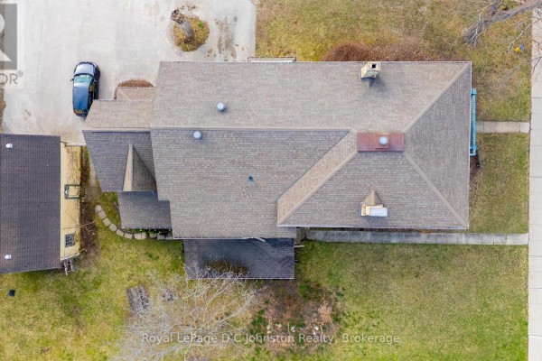 Living room - #1, #2, #3, #4 - 490 Mill Street, Saugeen Shores, ON N0H2C0 Photo 4