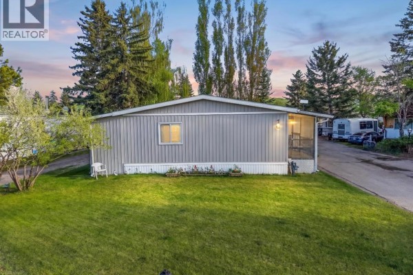 1, 3223 83 Street, Calgary, AB, photo 2